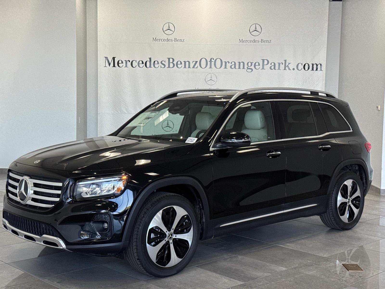  Mercedes-Benz GLB