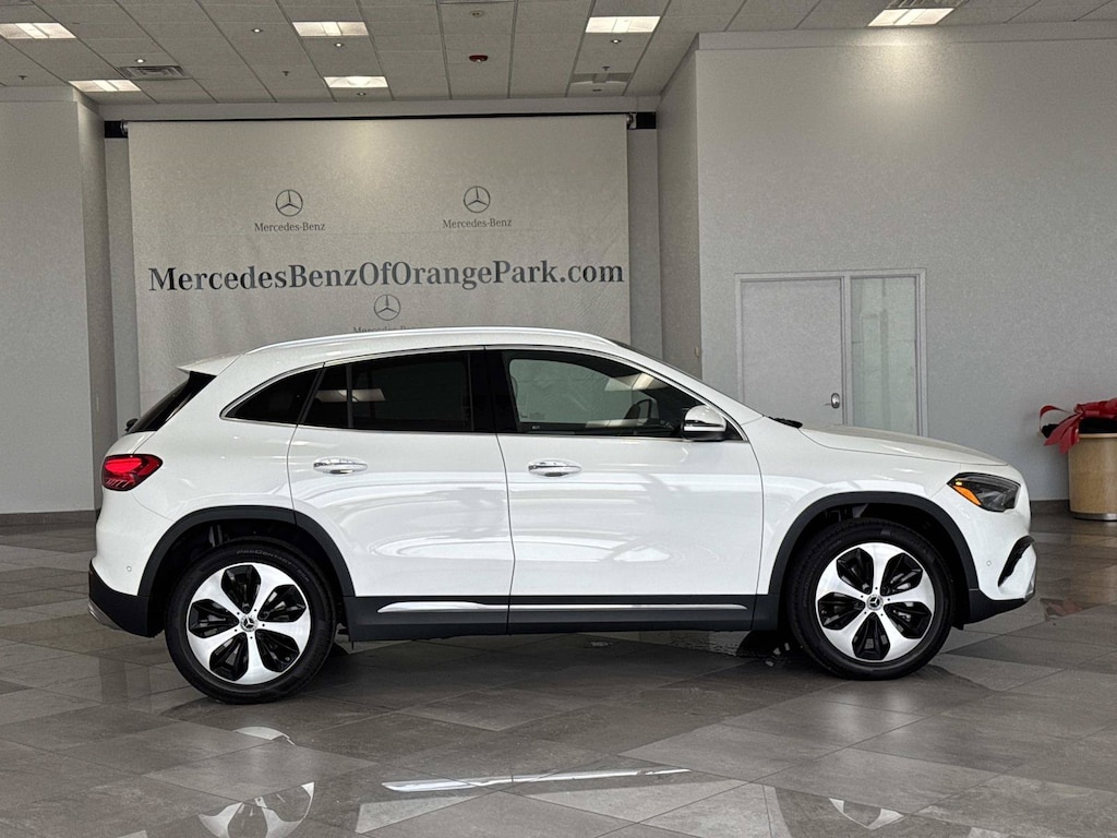 New 2026 Mercedes-Benz GLA 250 SUV