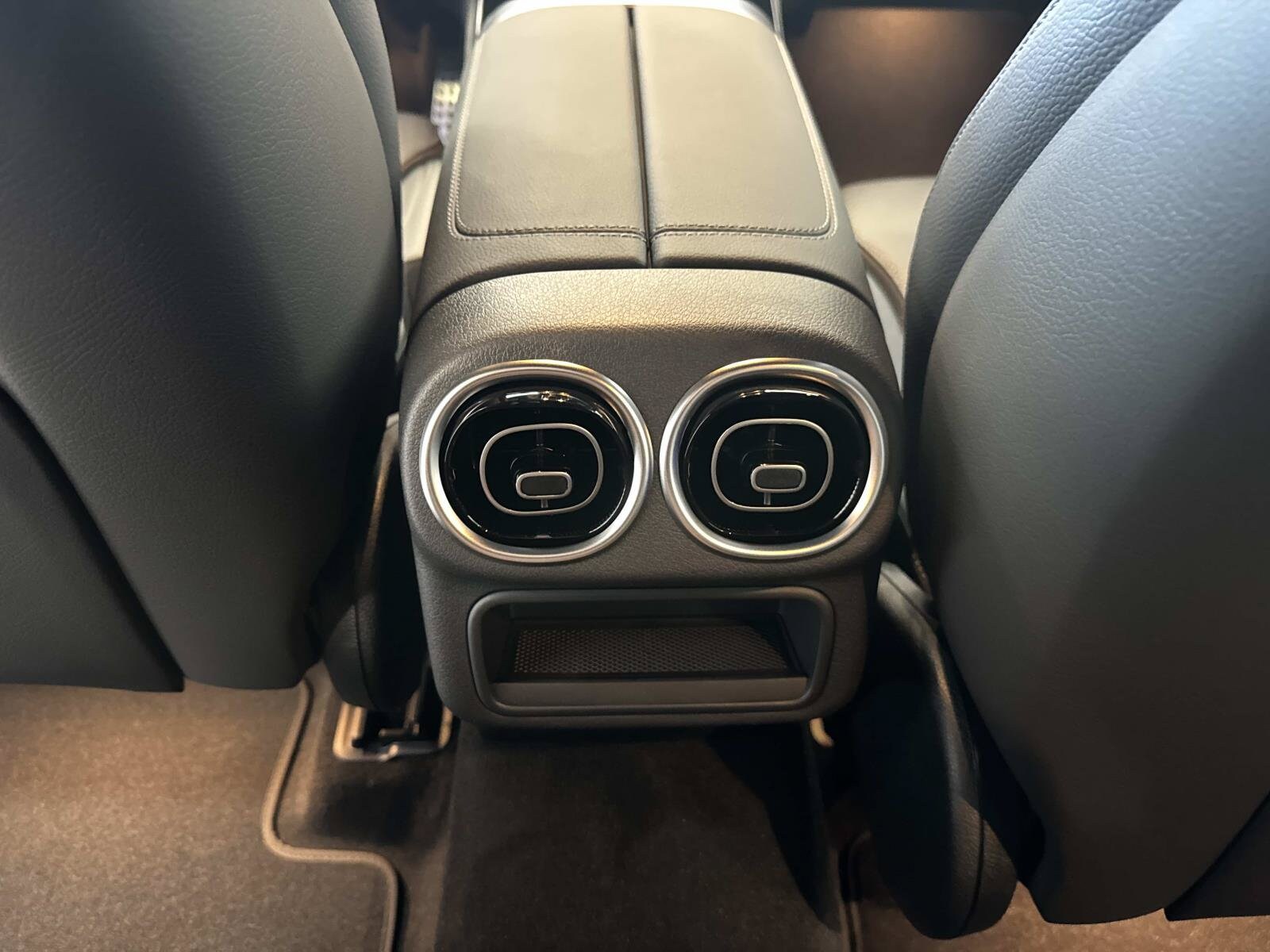 2026 Mercedes-Benz GLC Base - Photo 15