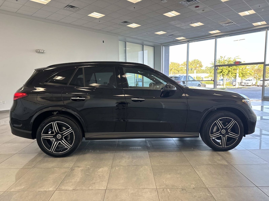 New 2026 Mercedes-Benz GLC 300 4MATIC SUV