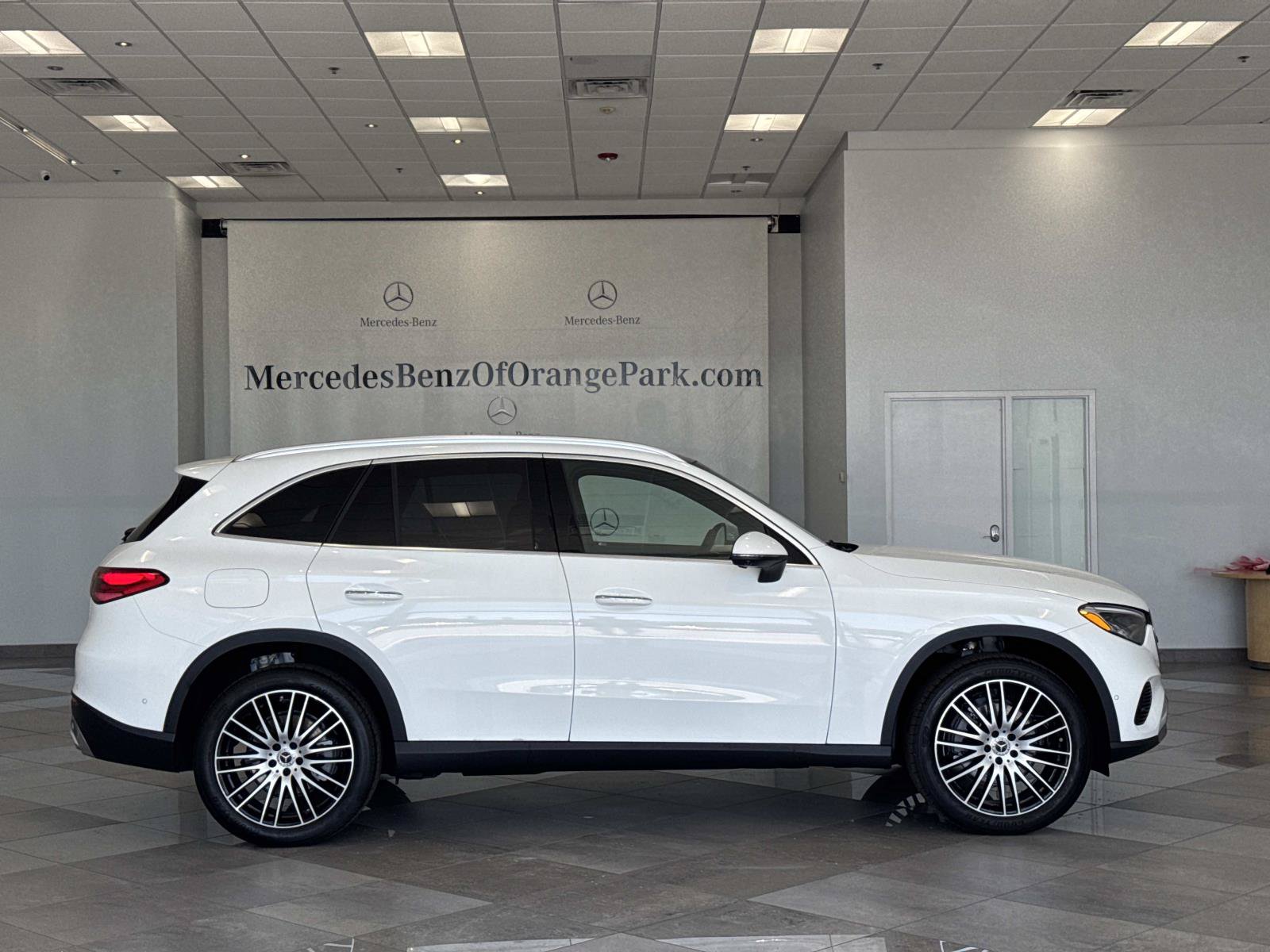 New 2026 Mercedes-Benz GLC GLC 300 SUV