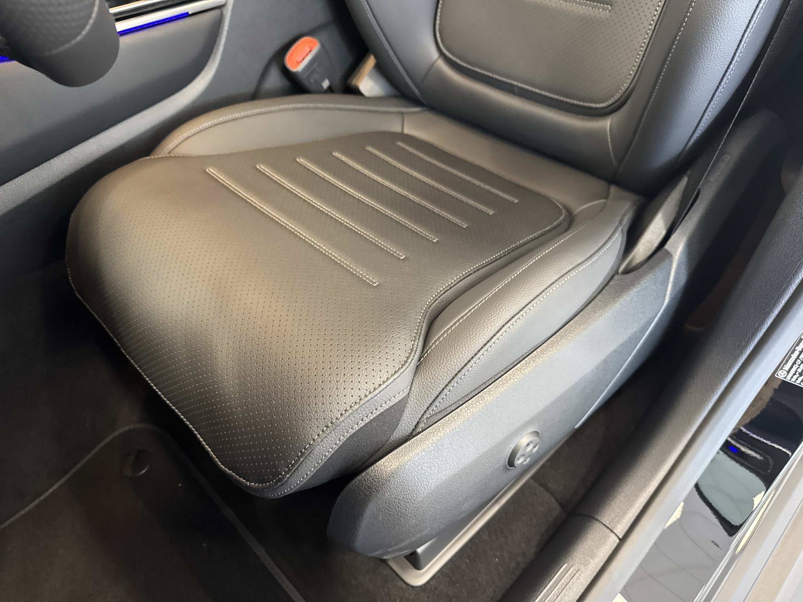 2026 Mercedes-Benz GLC Base - Photo 18