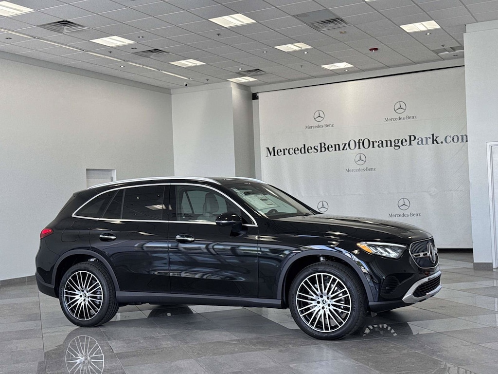 New 2026 Mercedes-Benz GLC 300 4MATIC SUV