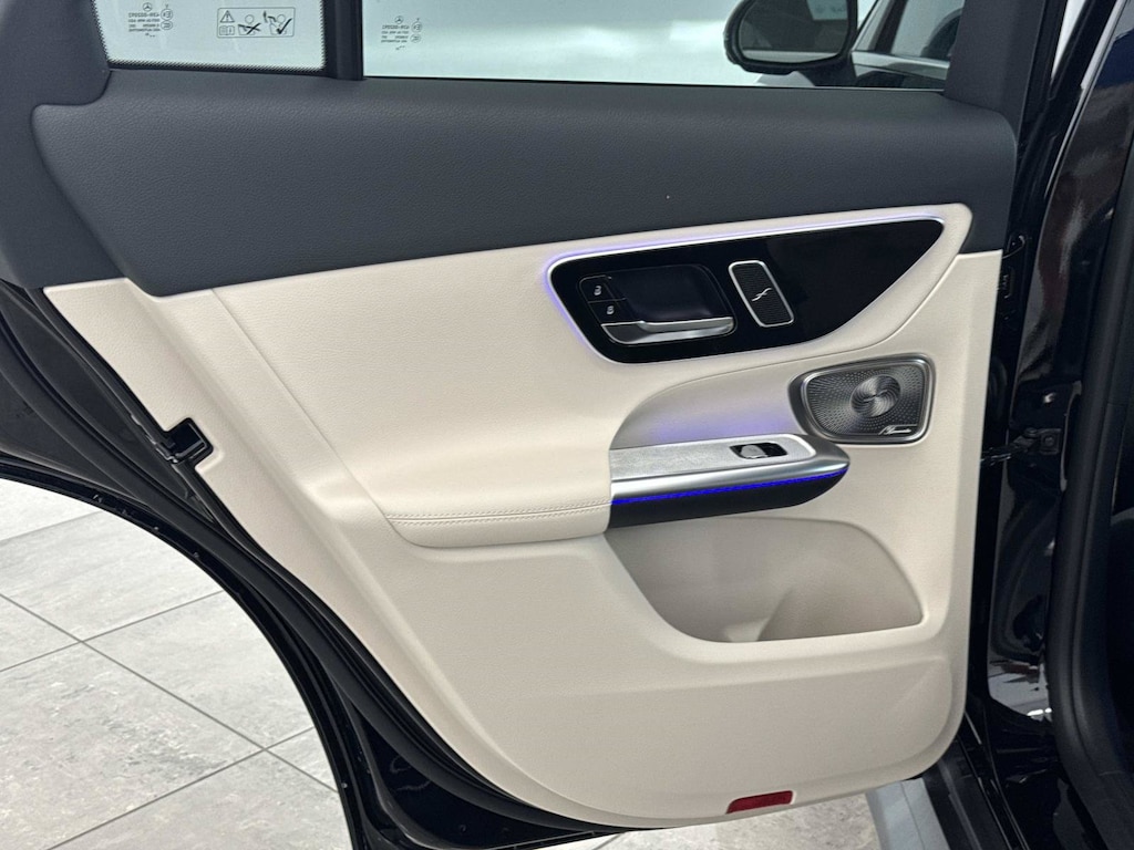 New 2027 Mercedes-Benz GLC 300 4MATIC SUV