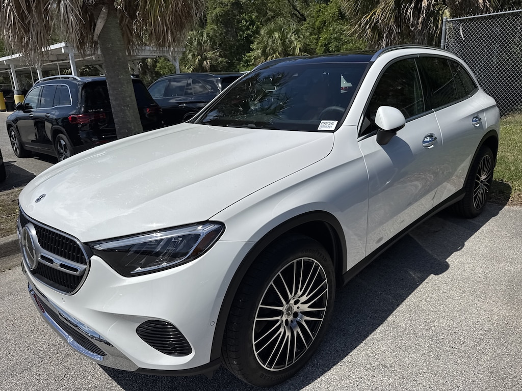 New 2026 Mercedes-Benz GLC 300 SUV