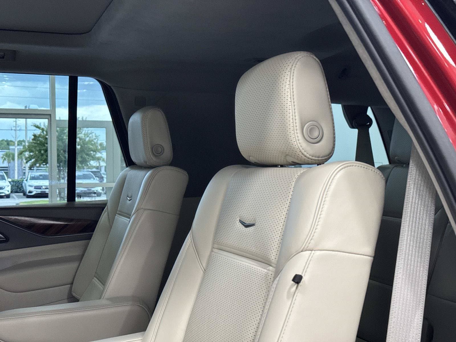 2024 Cadillac Escalade Sport Platinum - Photo 6