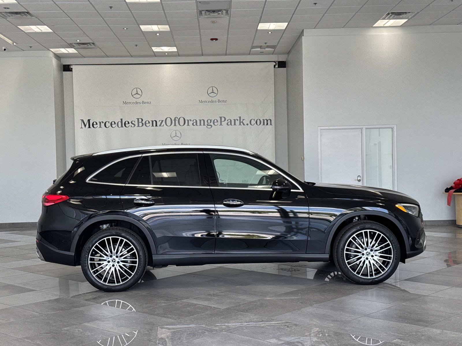 New 2026 Mercedes-Benz GLC GLC 300 SUV