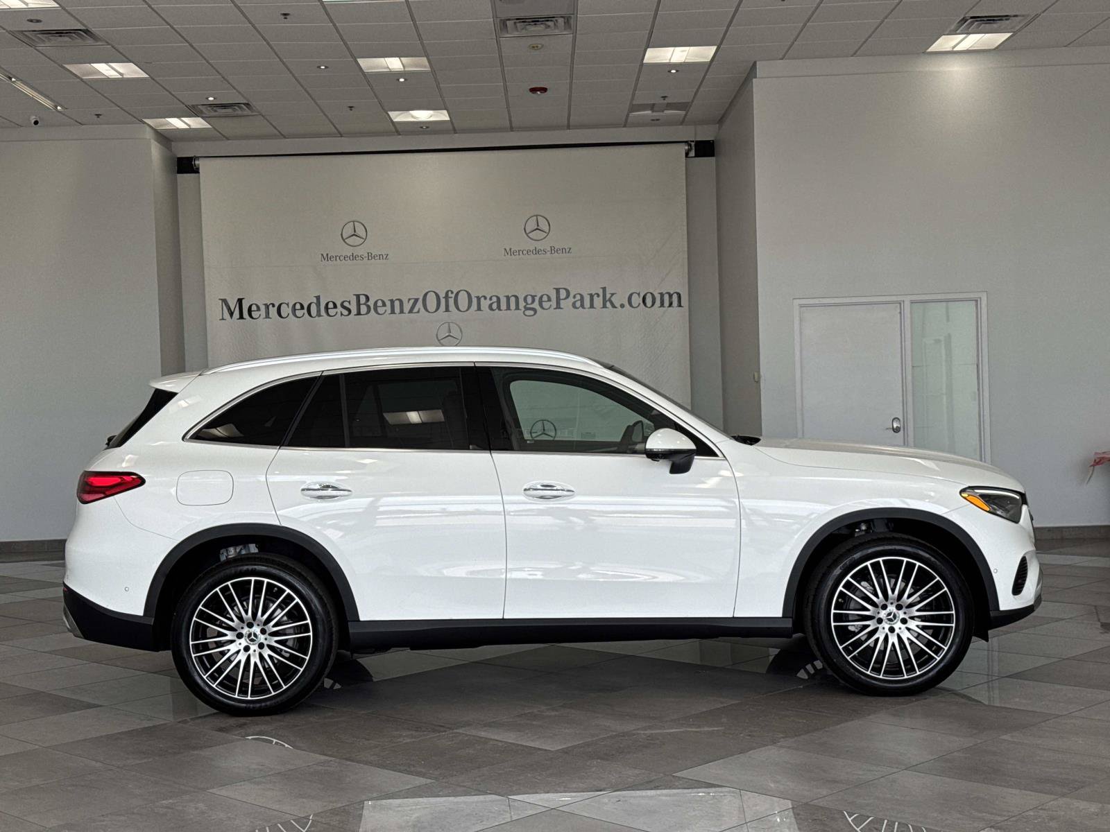 New 2026 Mercedes-Benz GLC GLC 300 SUV