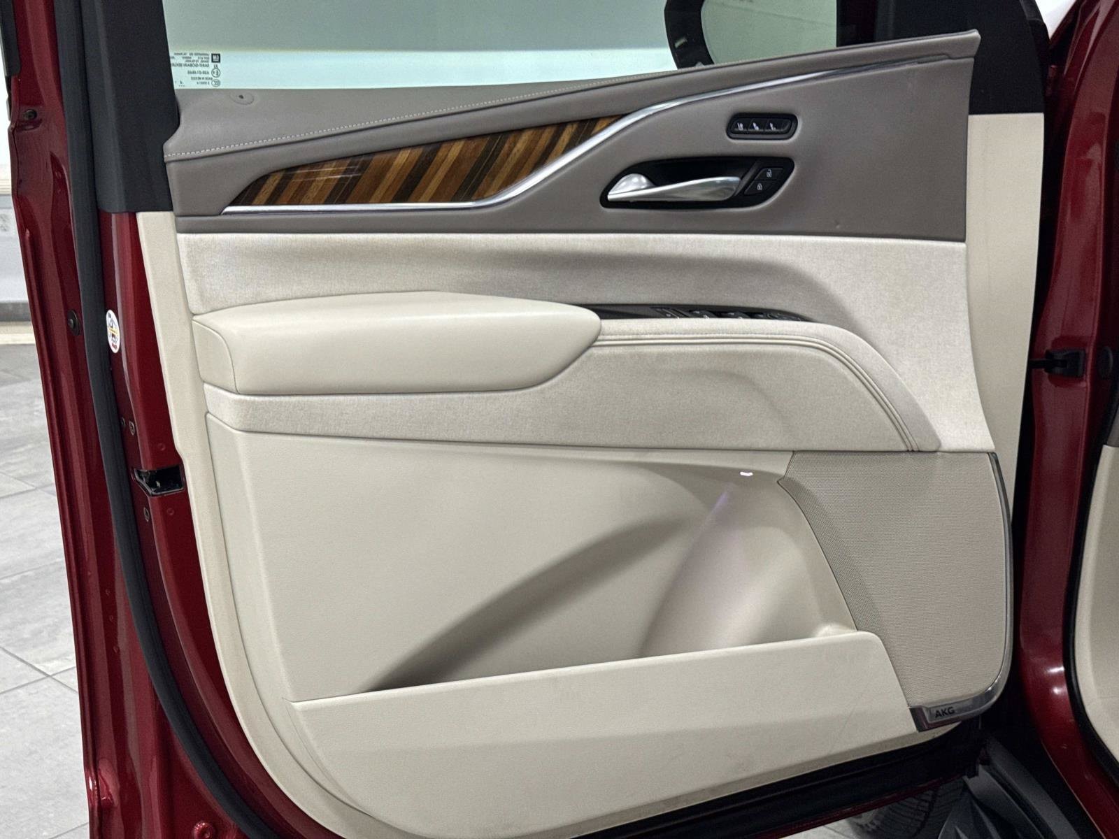 2024 Cadillac Escalade Sport Platinum - Photo 10
