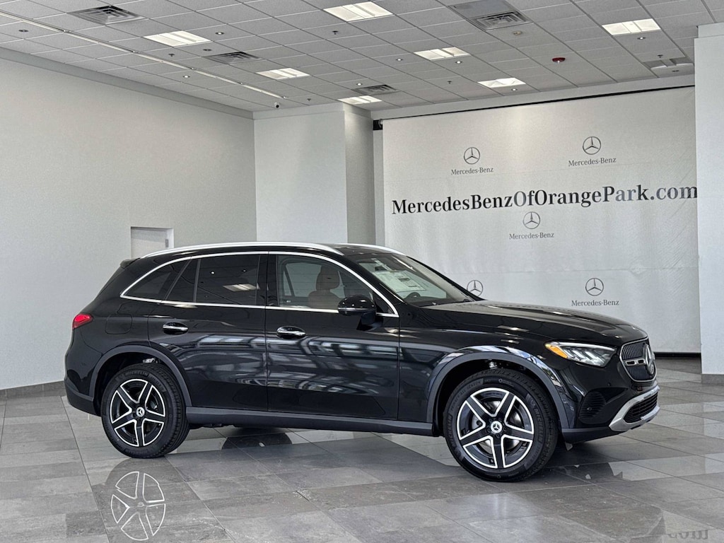 New 2026 Mercedes-Benz GLC 300 SUV