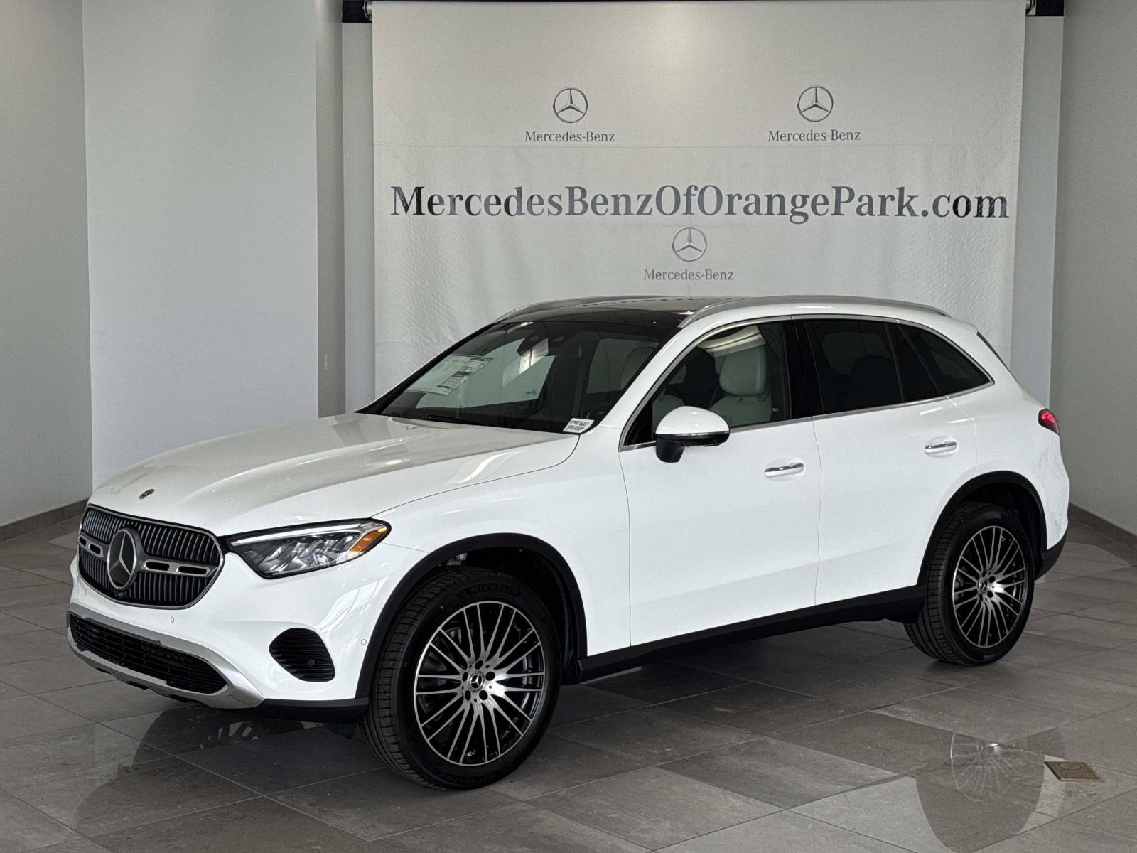  Mercedes-Benz GLC