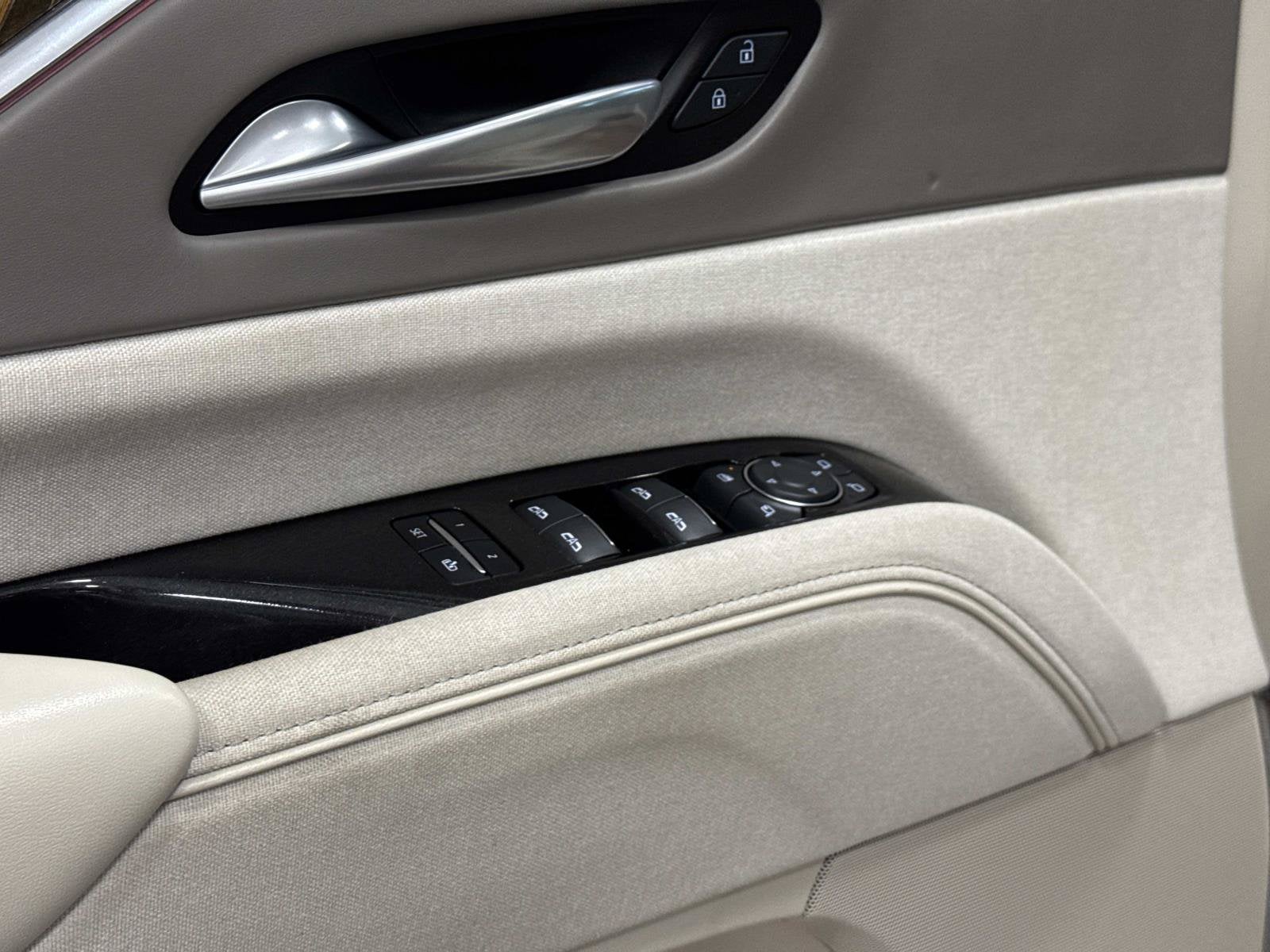 2024 Cadillac Escalade Sport Platinum - Photo 11