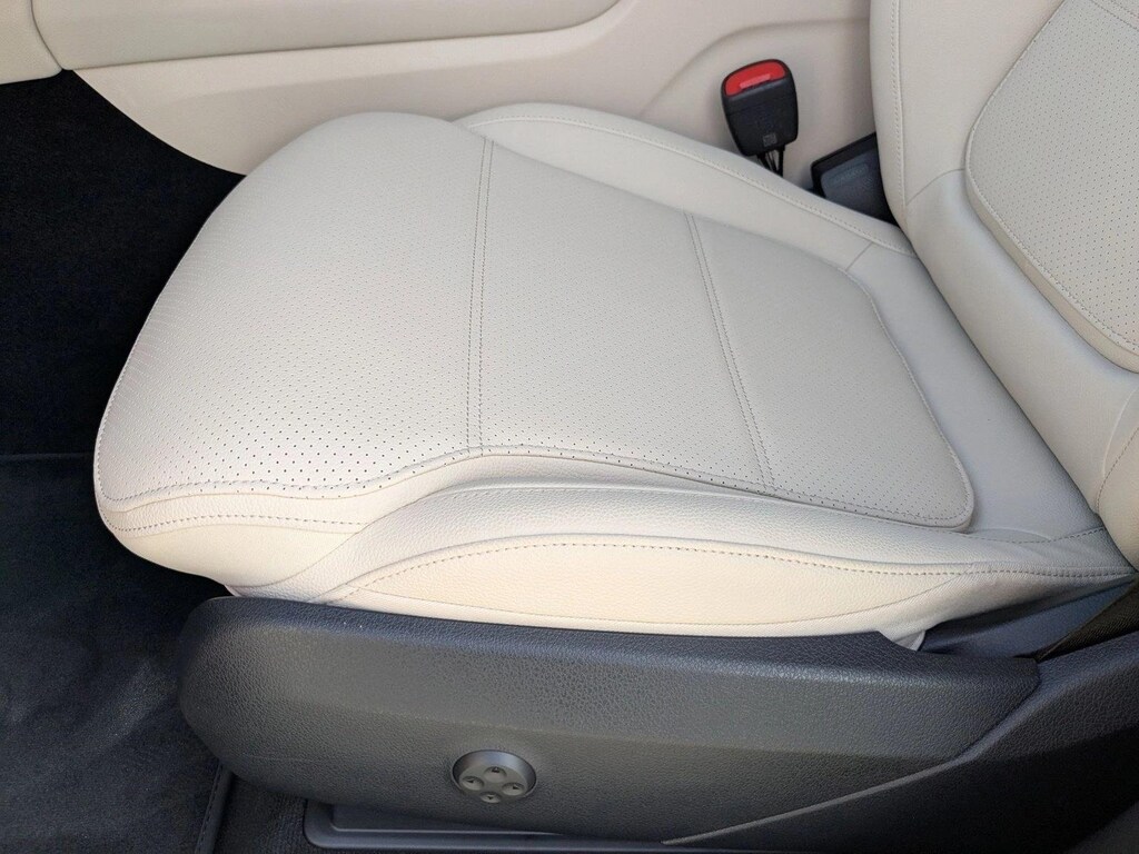Used 2026 Mercedes-Benz GLC 4MATIC SUV