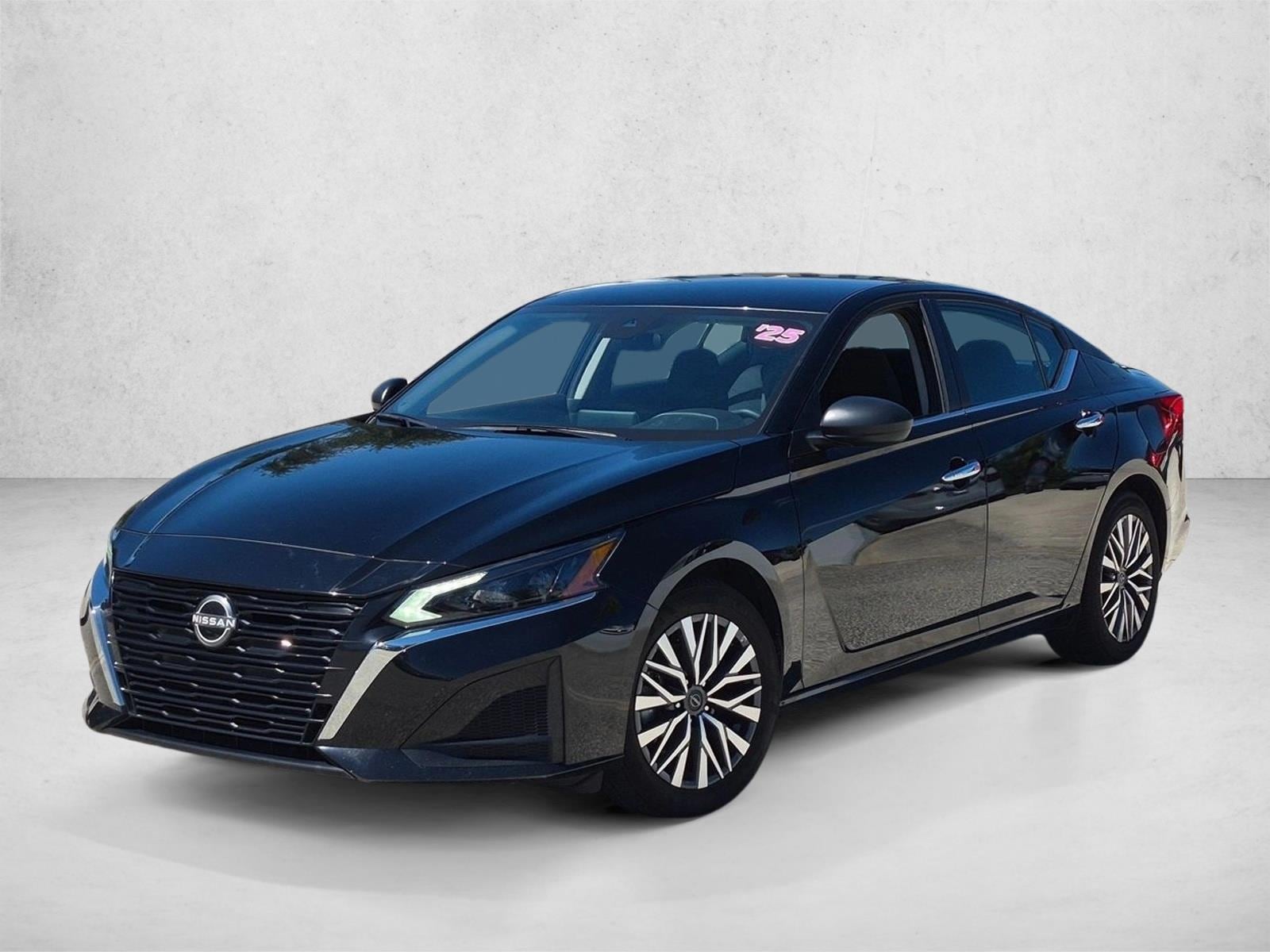2025 Nissan Altima