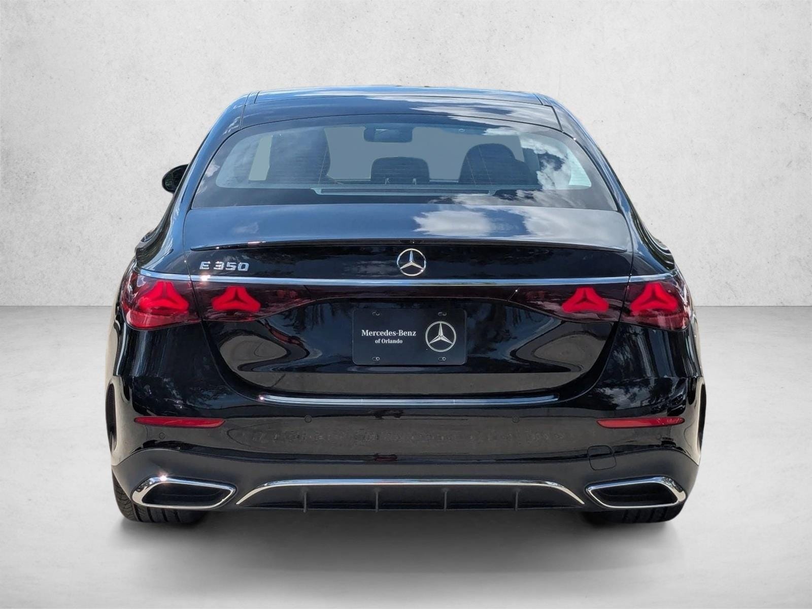 2026 Mercedes-Benz E-Class E350 - Photo 8