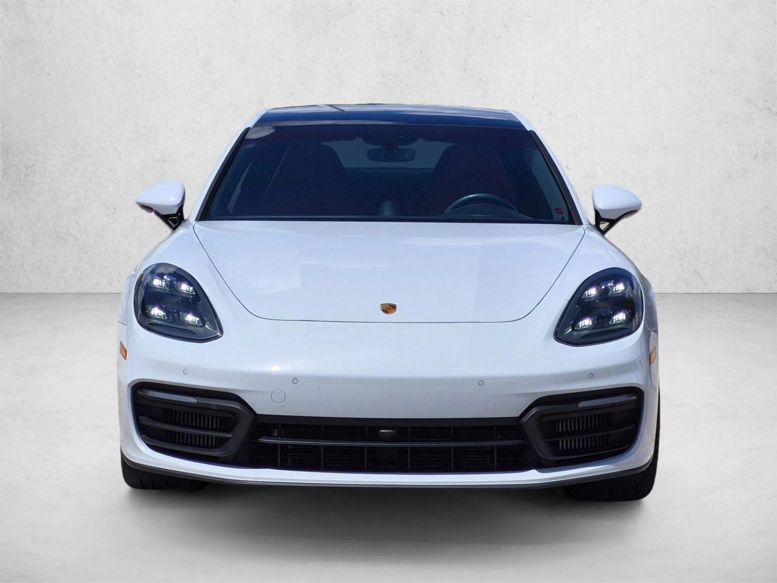 2022 Porsche Panamera