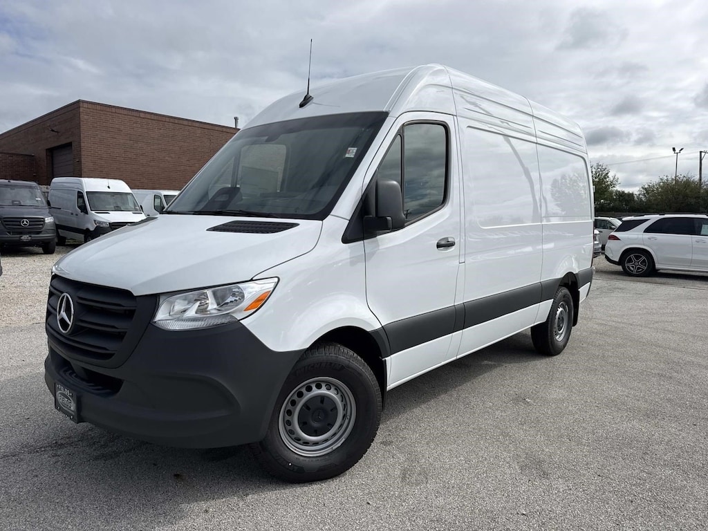 New 2026 Mercedes-Benz Sprinter 2500 Standard Roof 4-Cyl Diesel HO Van Cargo Van