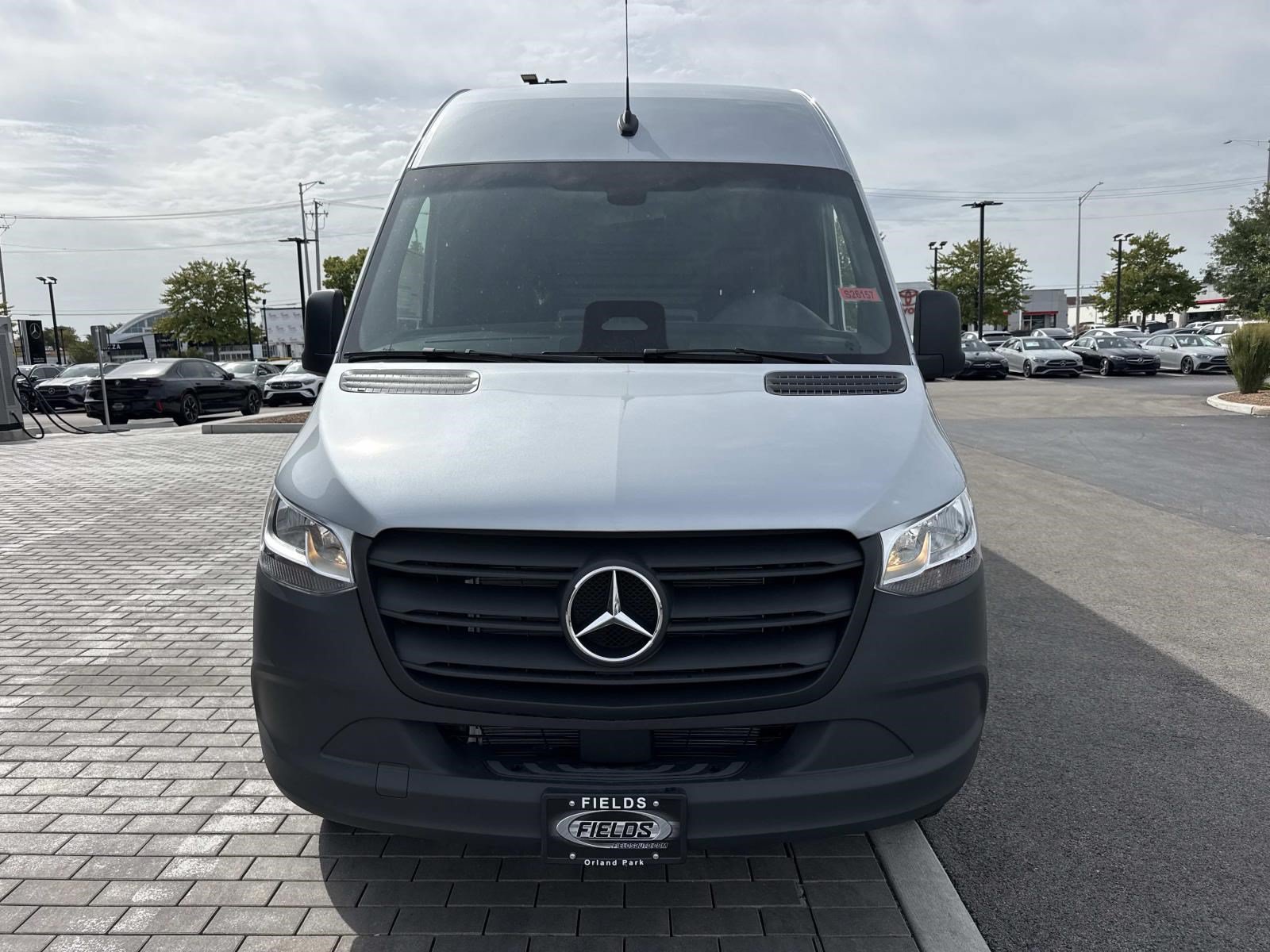New 2026 Mercedes-Benz Sprinter Cargo Van High Roof 4-Cyl Diesel 2500 High Roof I4 Diesel HO 170 Extended RWD
