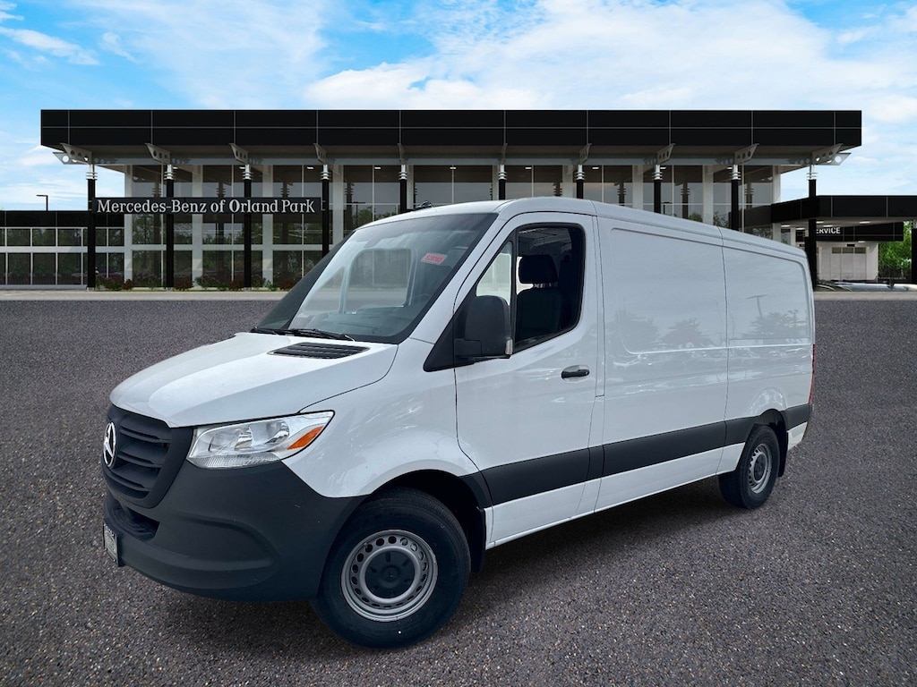 New 2026 Mercedes-Benz Sprinter Cargo Van Standard Roof 4-Cyl Diesel 2500 Standard Roof I4 Diesel 144 RWD