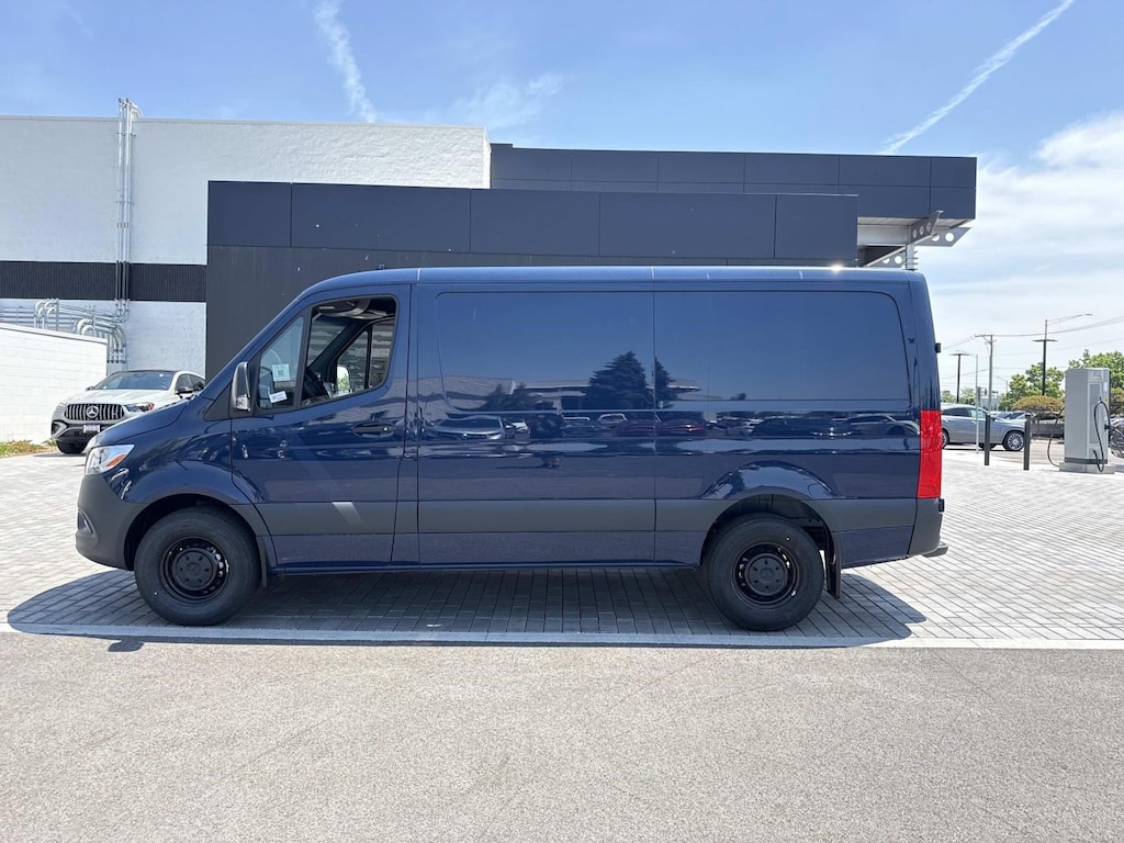 New 2026 Mercedes-Benz Sprinter Cargo Van Standard Roof 4-Cyl Diesel 2500 Standard Roof I4 Diesel 144 RWD