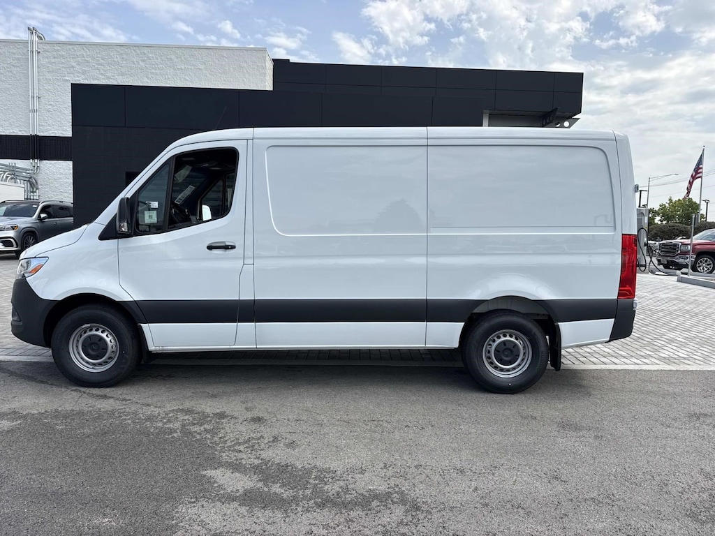 New 2026 Mercedes-Benz Sprinter Cargo Van Standard Roof 4-Cyl Diesel HO 2500 Standard Roof I4 Diesel HO 144 RWD