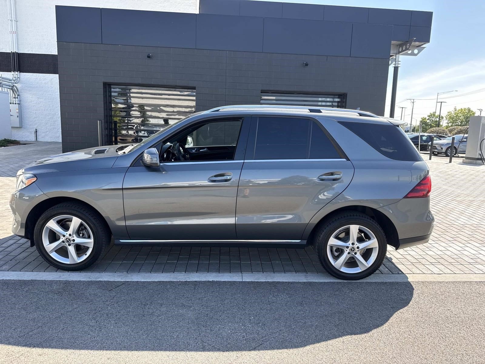 Used 2017 Mercedes-Benz GLE-Class GLE350 with VIN 4JGDA5HB5HA912089 for sale in Orland Park, IL