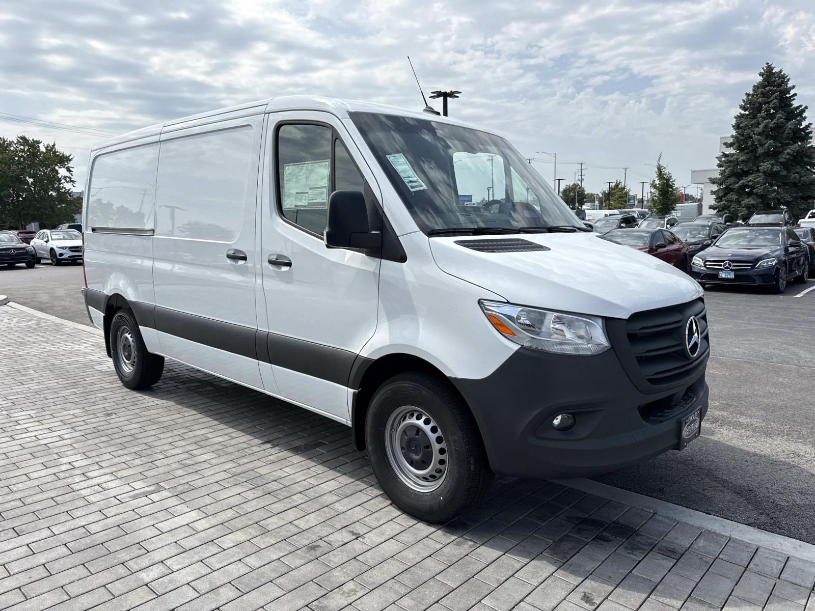 New 2026 Mercedes-Benz Sprinter Cargo Van Standard Roof 4-Cyl Diesel HO 2500 Standard Roof I4 Diesel HO 144 RWD