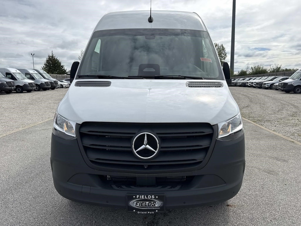 New 2026 Mercedes-Benz Sprinter Cargo Van Standard Roof 4-Cyl Diesel 2500 Standard Roof I4 Diesel 144 RWD
