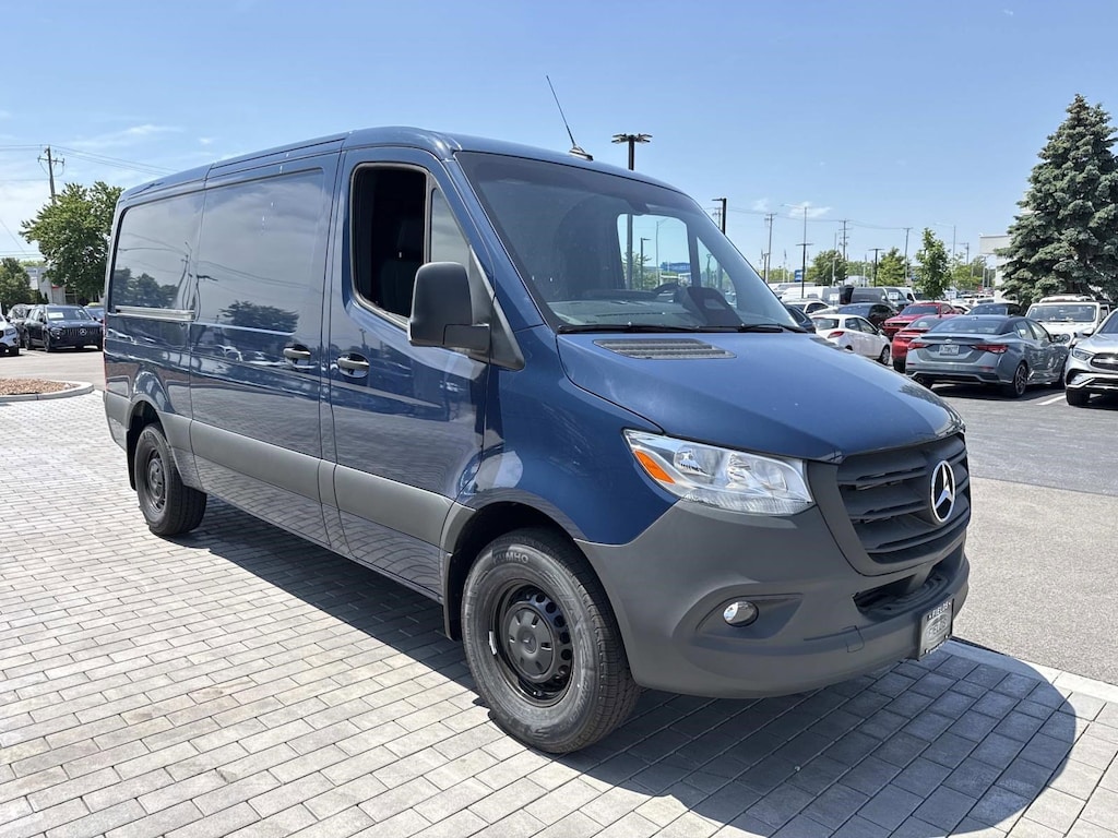 New 2026 Mercedes-Benz Sprinter Cargo Van Standard Roof 4-Cyl Diesel 2500 Standard Roof I4 Diesel 144 RWD