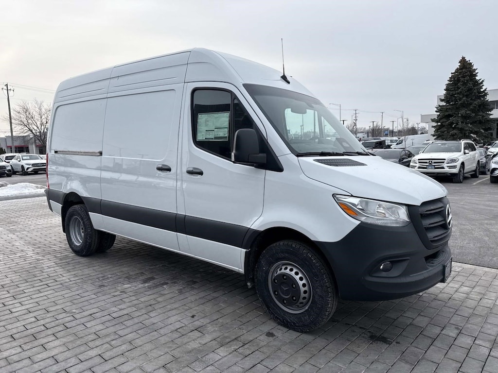 New 2026 Mercedes-Benz Sprinter Cargo Van Standard Roof 4-Cyl Diesel HO 3500 Standard Roof I4 Diesel HO 144 RWD