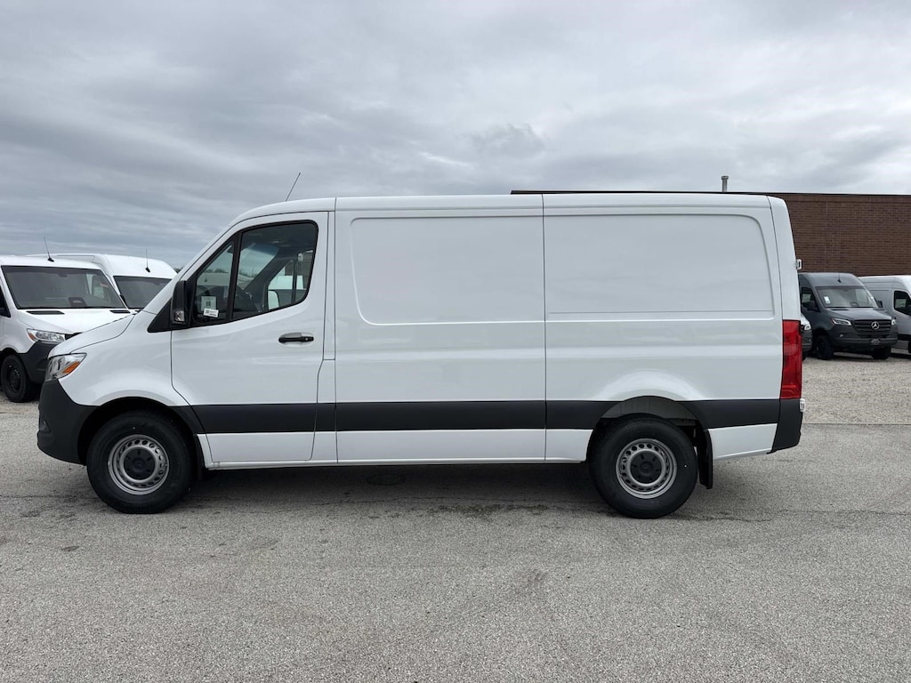 New 2026 Mercedes-Benz Sprinter Cargo Van Standard Roof 4-Cyl Diesel HO 2500 Standard Roof I4 Diesel HO 144 RWD