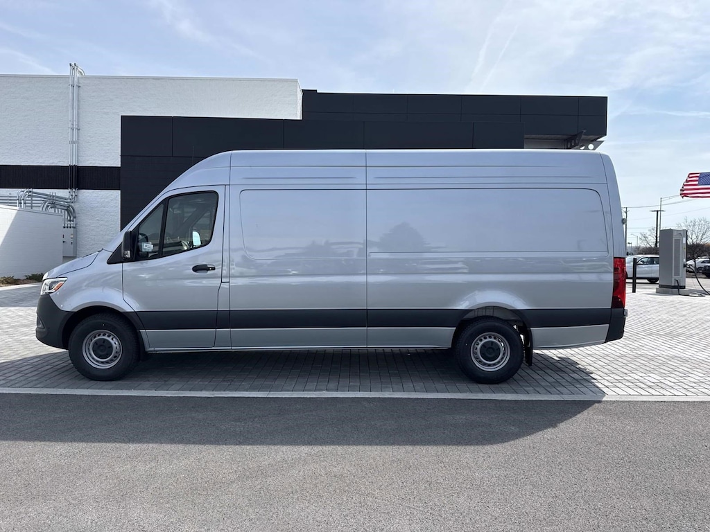 New 2026 Mercedes-Benz Sprinter Cargo Van High Roof 4-Cyl Diesel HO 2500 High Roof I4 Diesel HO 170 RWD