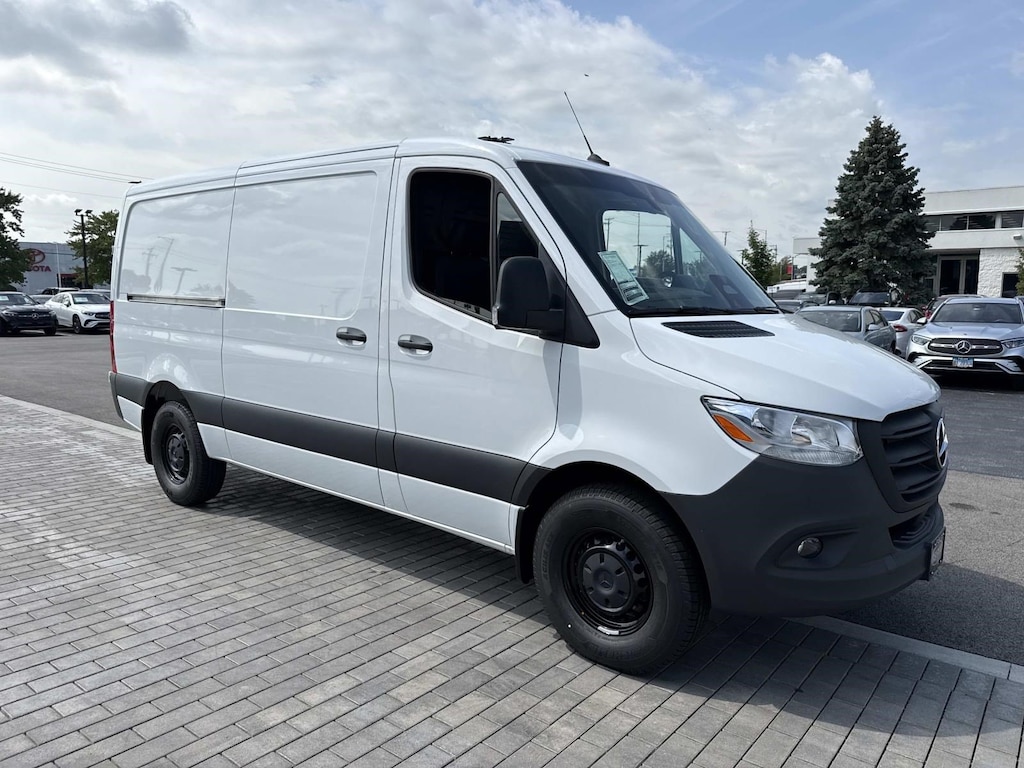 New 2026 Mercedes-Benz Sprinter Cargo Van Standard Roof 4-Cyl Diesel 2500 Standard Roof I4 Diesel 144 RWD