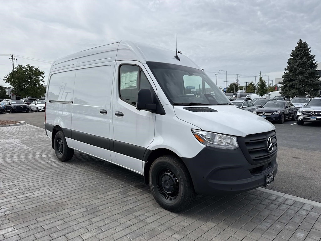 New 2026 Mercedes-Benz Sprinter Cargo Van Standard Roof 4-Cyl Diesel 2500 Standard Roof I4 Diesel 144 RWD