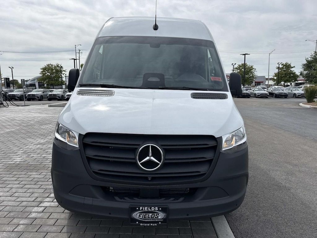 New 2026 Mercedes-Benz Sprinter Cargo Van Standard Roof 4-Cyl Diesel 2500 Standard Roof I4 Diesel 144 RWD
