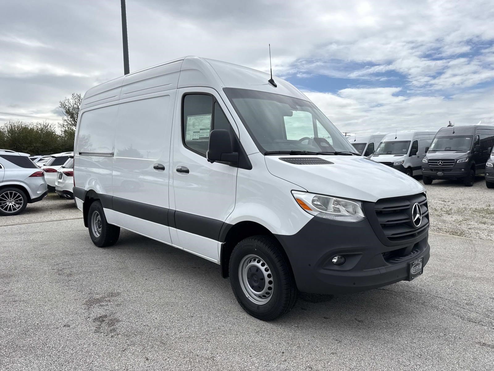 New 2026 Mercedes-Benz Sprinter Cargo Van Standard Roof 4-Cyl Diesel HO 3500 Standard Roof I4 Diesel HO 144 RWD
