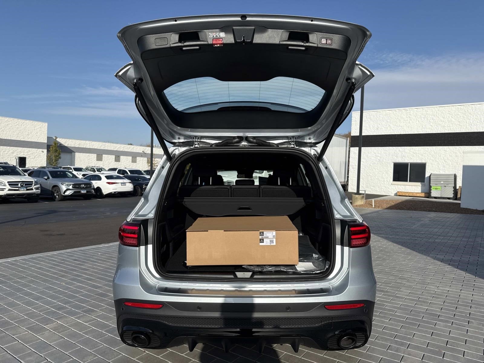 2026 Mercedes-Benz GLB AMG GLB 35 - Photo 13