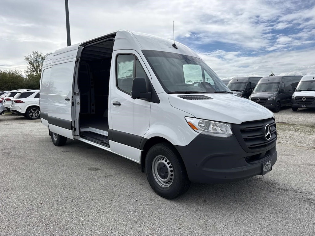 New 2026 Mercedes-Benz Sprinter Cargo Van High Roof 4-Cyl Diesel 2500 High Roof I4 Diesel 170 RWD