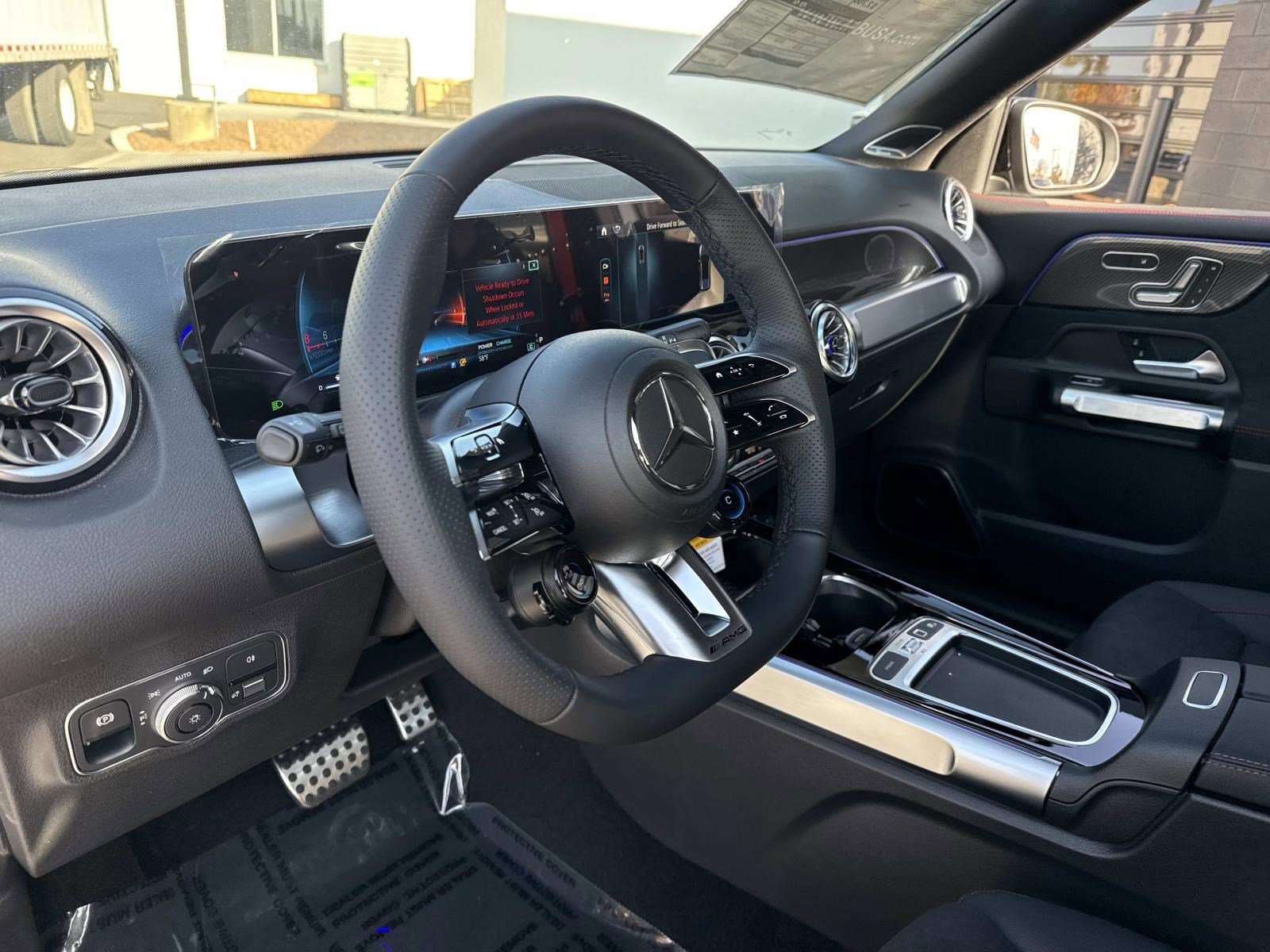 2026 Mercedes-Benz GLB AMG GLB 35 - Photo 31