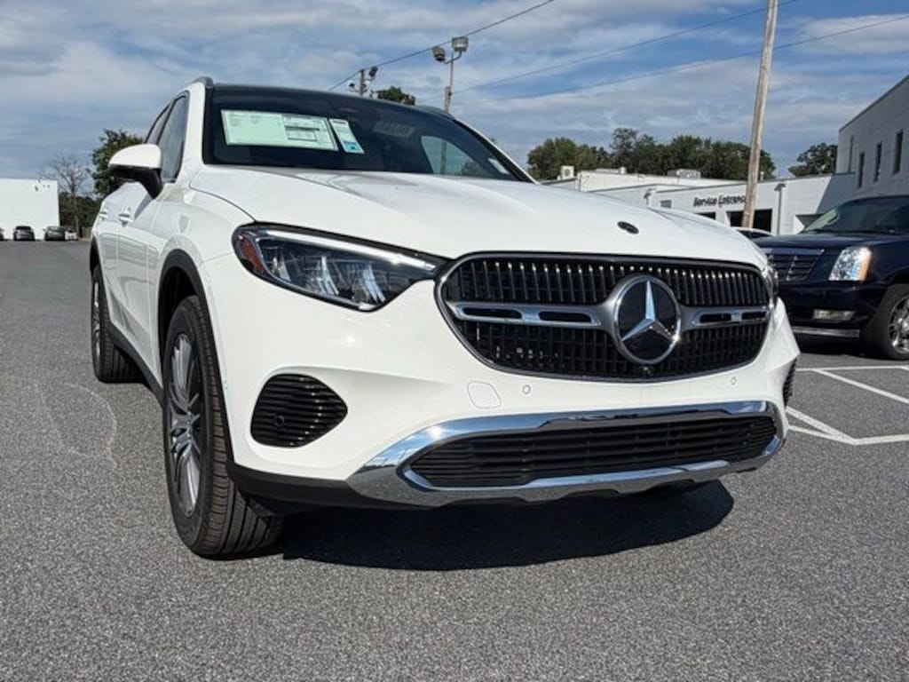 New 2027 Mercedes-Benz GLC 300 4MATIC SUV