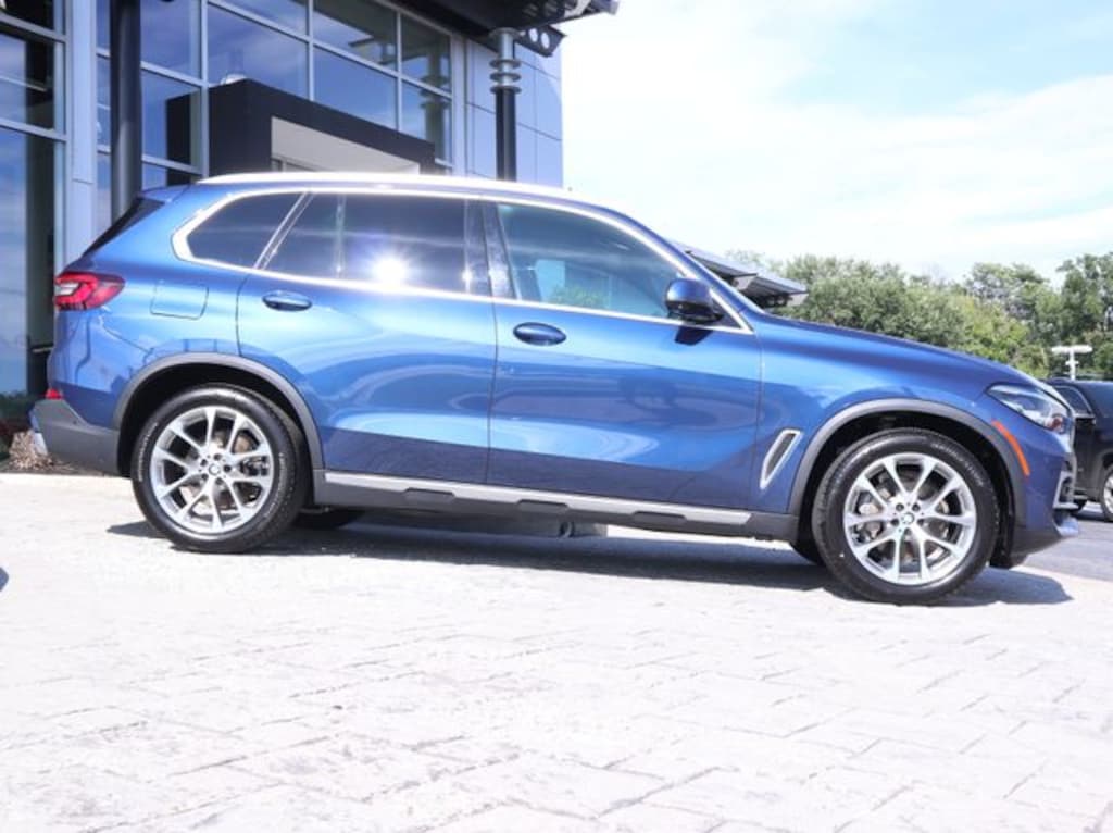 Used 2022 BMW X5 xDrive40i AWD SUV