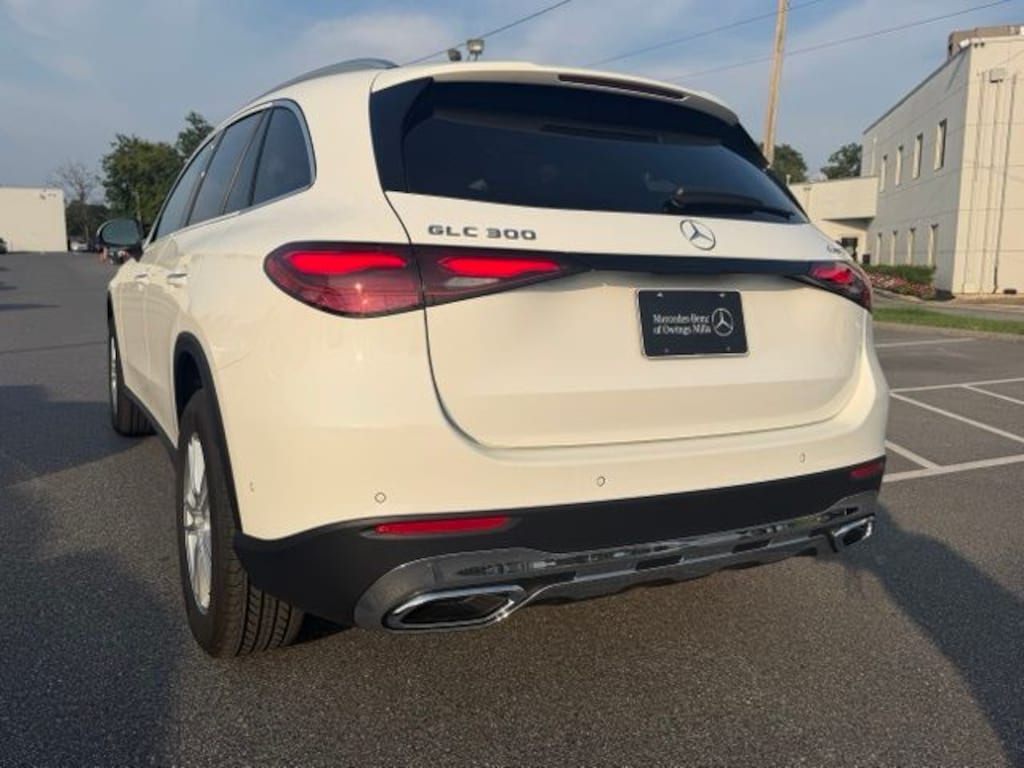 New 2027 Mercedes-Benz GLC 300 4MATIC SUV