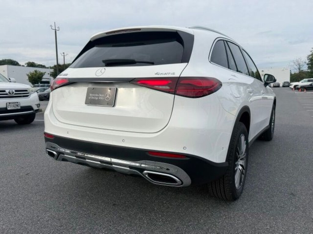 New 2027 Mercedes-Benz GLC 300 4MATIC SUV