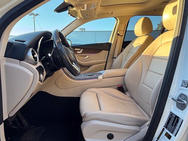 Used 2021 Mercedes-Benz GLC 300 4MATIC SUV