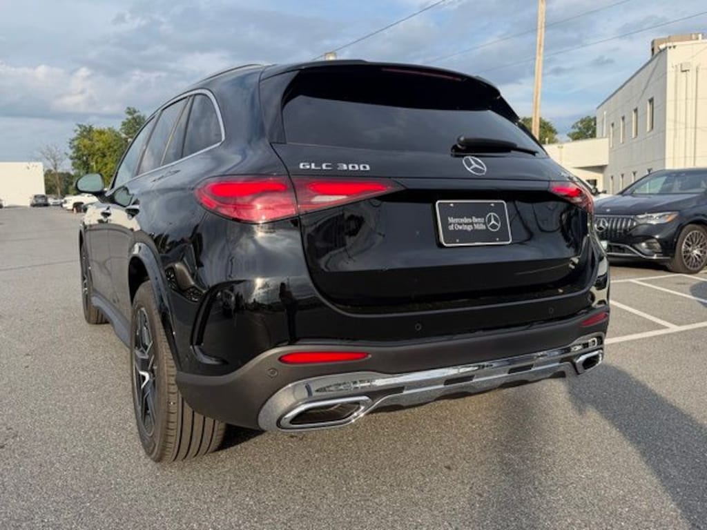 New 2027 Mercedes-Benz GLC 300 4MATIC SUV