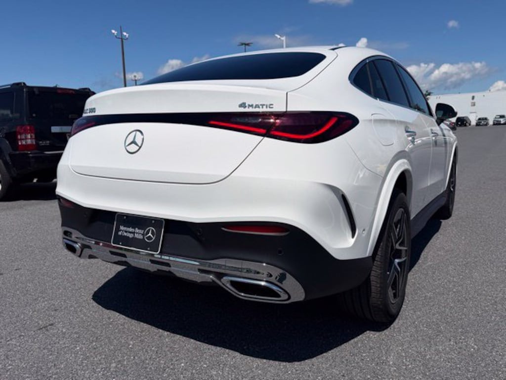 Used 2027 Mercedes-Benz GLC 300 4MATIC SUV