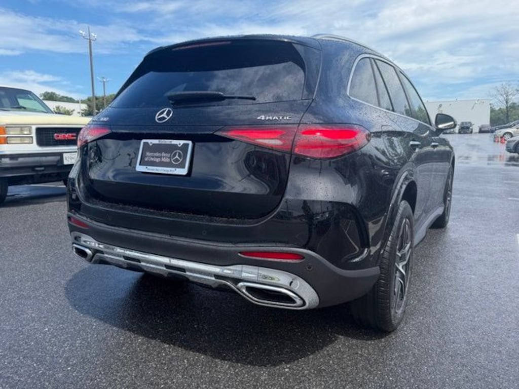 New 2027 Mercedes-Benz GLC 300 4MATIC SUV