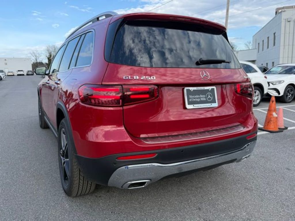 Used 2026 Mercedes-Benz GLB 4MATIC SUV