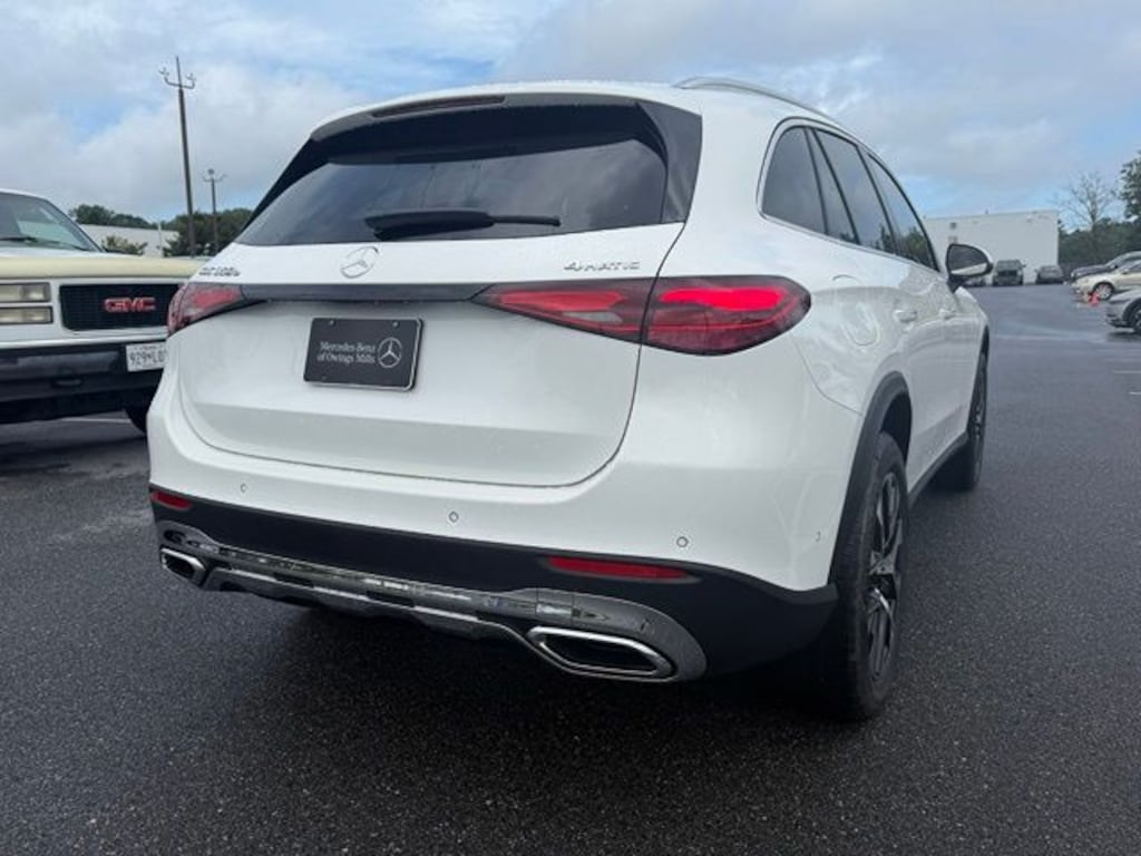 New 2027 Mercedes-Benz GLC 350e Base SUV