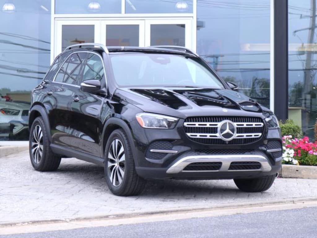 Certified 2025 Mercedes-Benz GLE 450e 4MATIC SUV